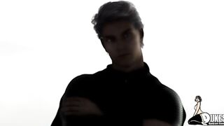 A big booty alien agrees to take long dick to beat a meddling superhero - 3 image