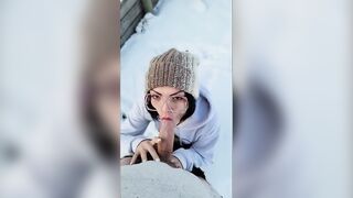 All smiles and blowjobs on snow days ! - 7 image