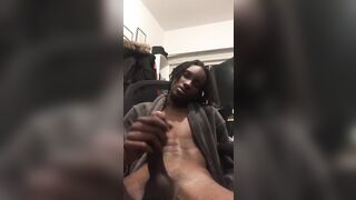 BBC Guy Masturbate and moan happy anding (should i made a Onlyfans?) Snapchat : Osho462 - 8 image