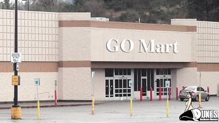 A disrespectful white woman takes BBC to help her keep her job - 10 image