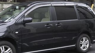 His aunt Hymecymseh senses weakness and deliberately creates a gap to make fun of him - 6 image