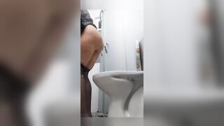 Ablam Banyodan Cikiyor Kendini Kameraya Aliyor Turkish ifsa - 3 image