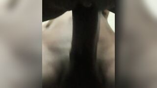 Big booty and she squirts - 3 image