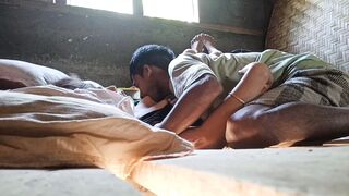 Oh my baby, I don't have any milk at home! - 1 image