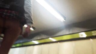 The best Up skirt, big-assed didn't wear panties, she put it up her ass/Hyperversos - 3 image