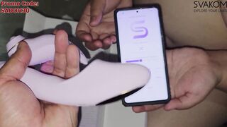 Curvy babe gets her tight ass destroyed by her man's toy while masturbating with Duoglow by SVAKOM